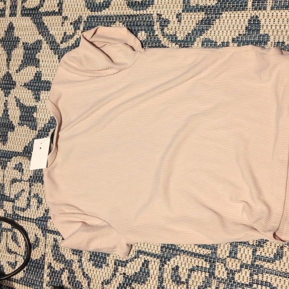 Light pink see through t shirt - Picture 2 of 3